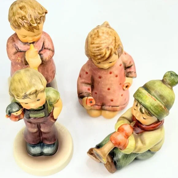 Vintage Hummel figurine set of four collection A646